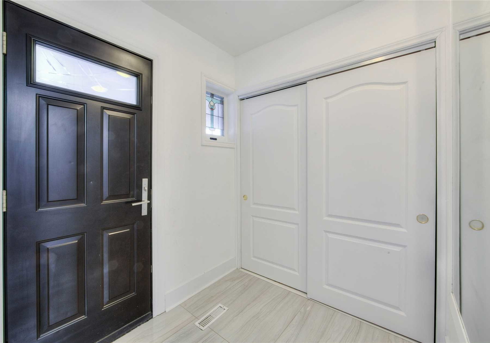 62-belvidere-avenue-toronto-ontario-c4390172