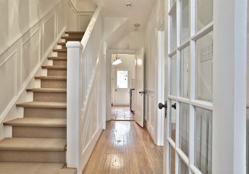 29-latimer-avenue-toronto-ontario-c4410416