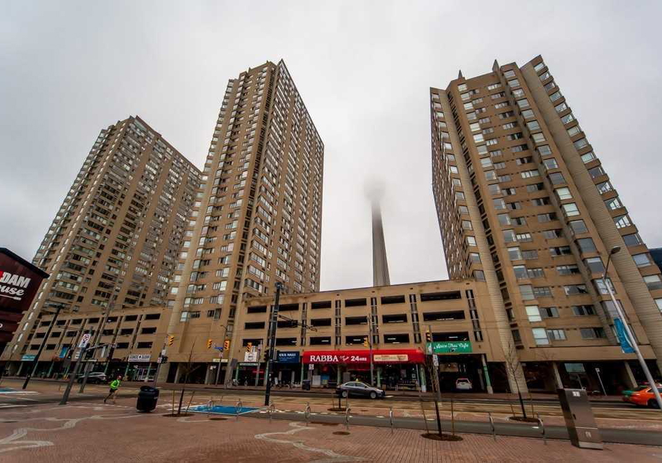 260-queens-quay-boulevard-w-toronto-ontario-c4436832