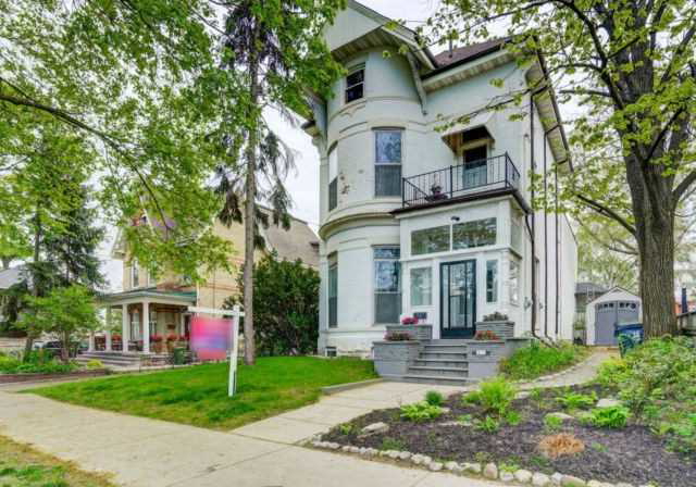 42-lakeview-avenue-toronto-ontario-c4461302