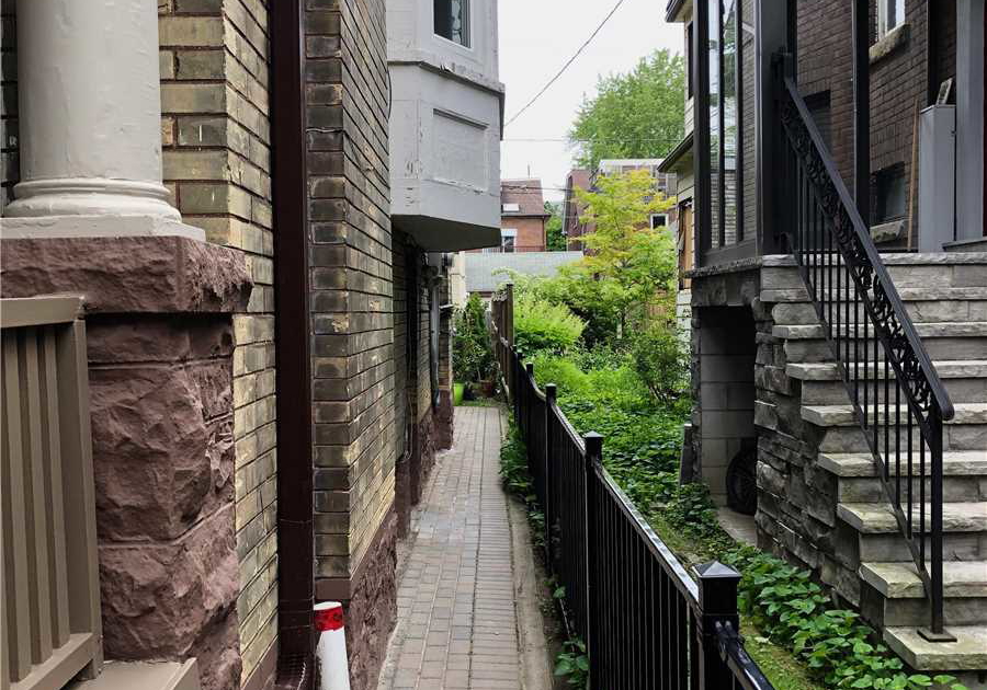 410-palmerston-boulevard-toronto-ontario-c4490111