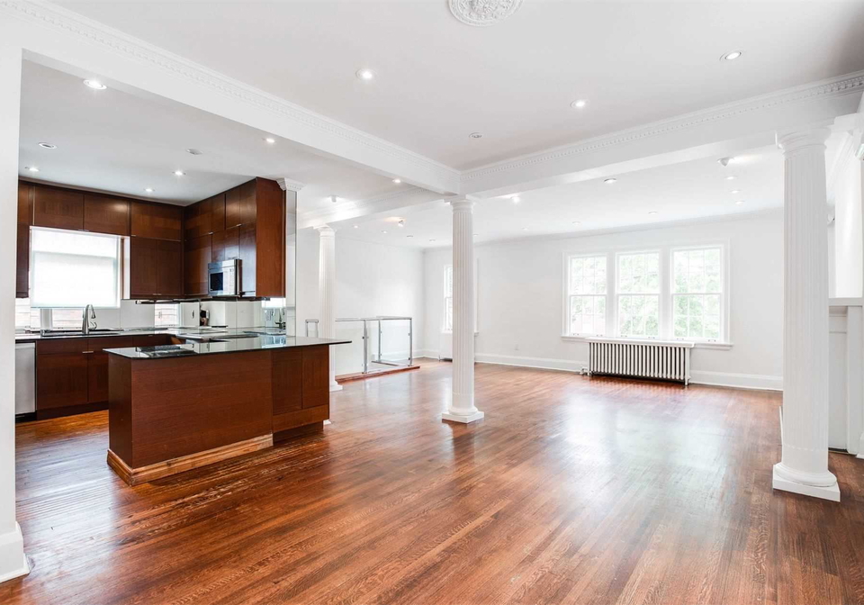 81-whitehall-road-toronto-ontario-c4575873