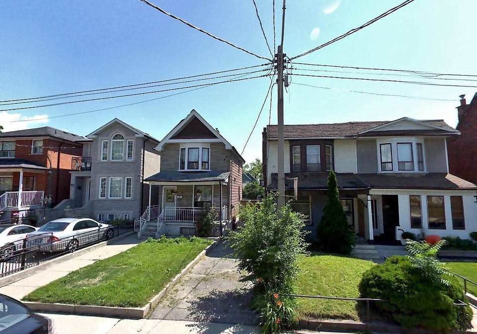 37-somerset-avenue-toronto-ontario-c4579436