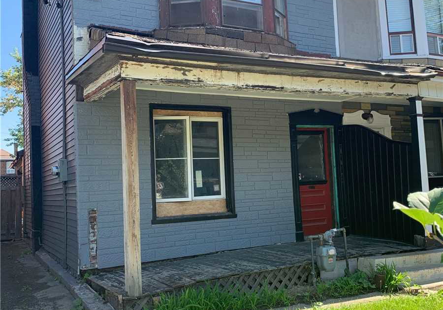 37-somerset-avenue-toronto-ontario-c4579436