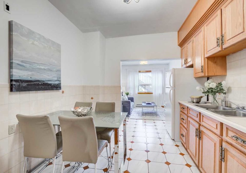275-euclid-avenue-toronto-ontario-c4588961
