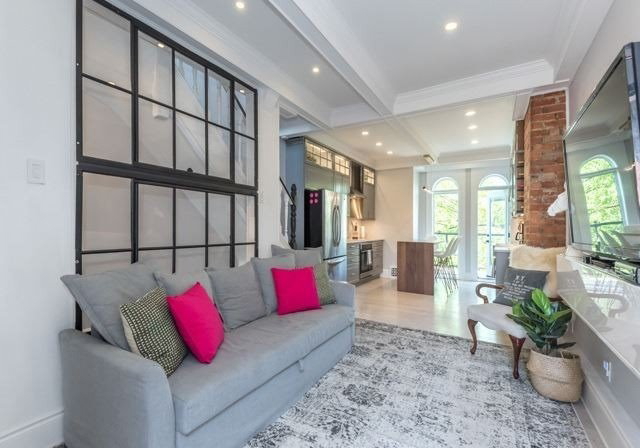 284-euclid-avenue-toronto-ontario-c4601124
