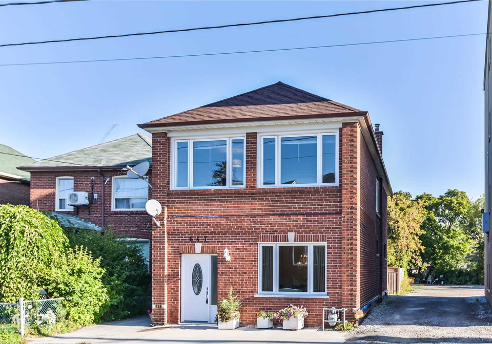 647-vaughan-road-toronto-ontario-c4604379