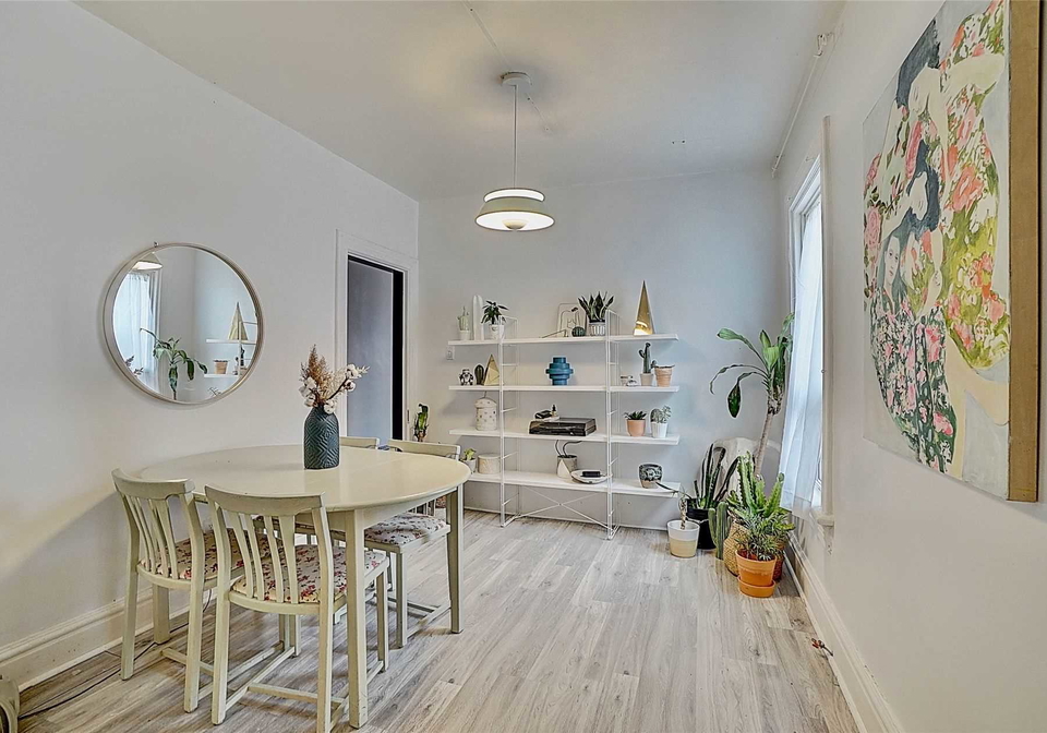 156-dovercourt-road-toronto-ontario-c4671497
