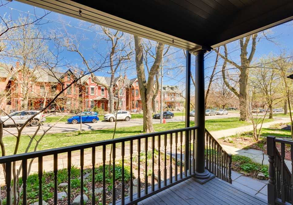 64-lakeview-avenue-toronto-ontario-c4679487