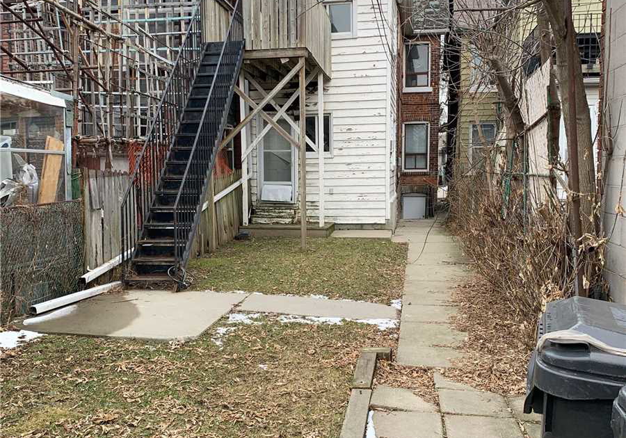 598-crawford-street-toronto-ontario-c4683279