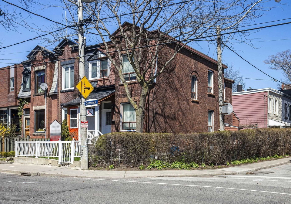 17-claremont-street-toronto-ontario-c4758316