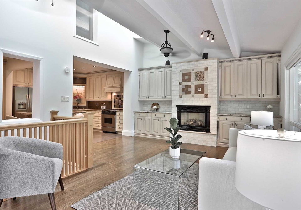 124-lawrence-avenue-e-toronto-ontario-c4829980