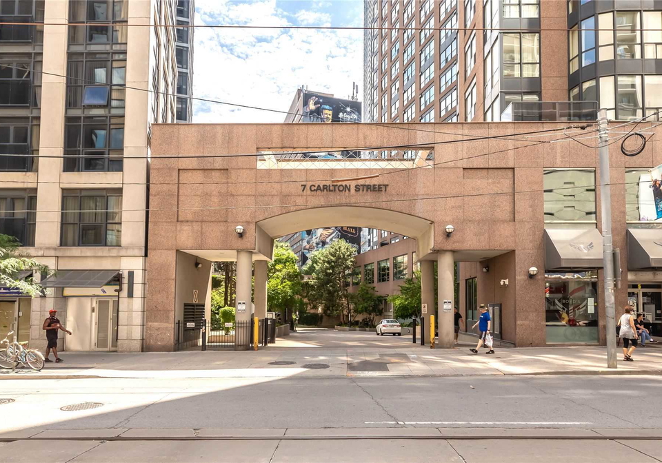 7-carlton-street-e-toronto-ontario-c4845005