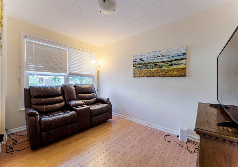8-fontainbleau-drive-toronto-ontario-c4899213