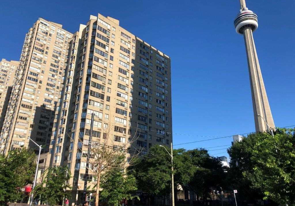 250-queens-quay-toronto-ontario-c4960858