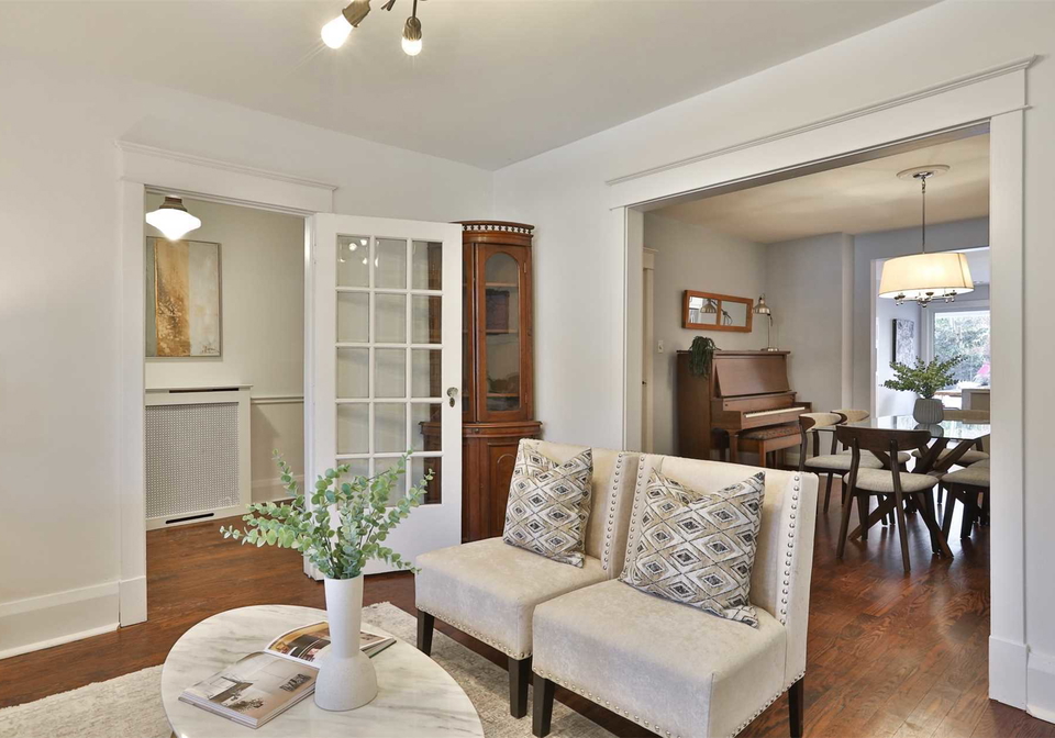 163-roslin-avenue-toronto-ontario-c5116338