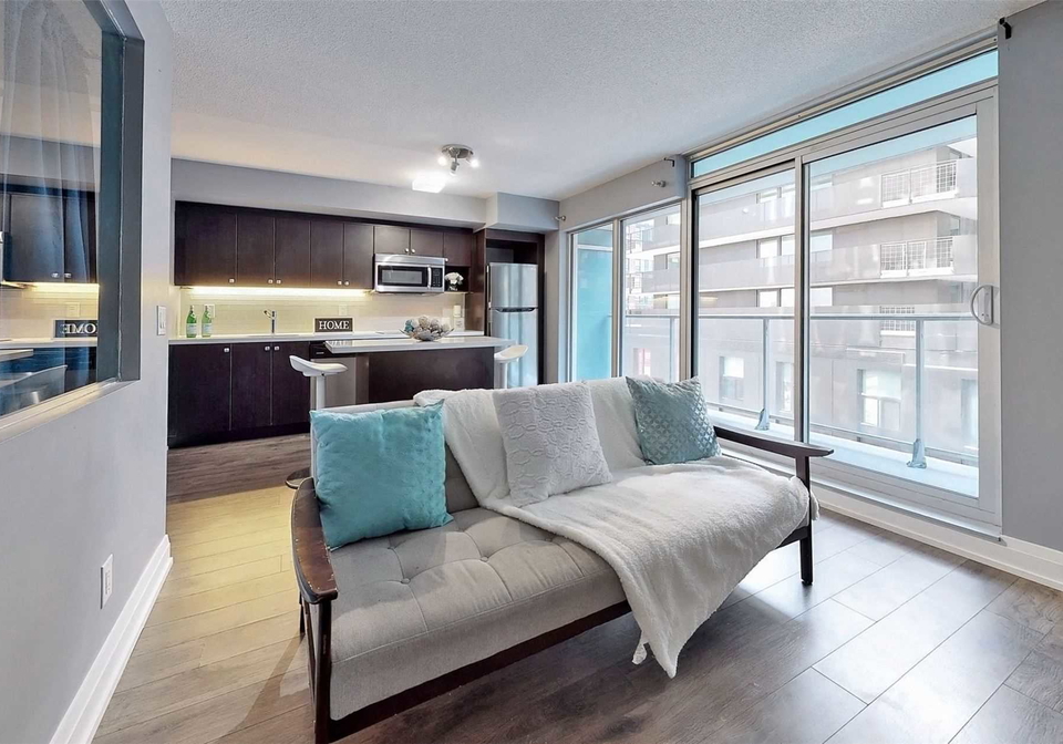 555-wilson-avenue-w-toronto-ontario-c5119363