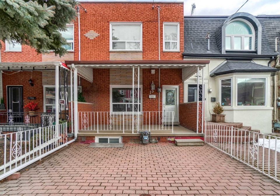 13-brookfield-street-toronto-ontario-c5133363