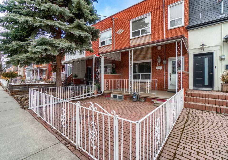 13-brookfield-street-toronto-ontario-c5133363