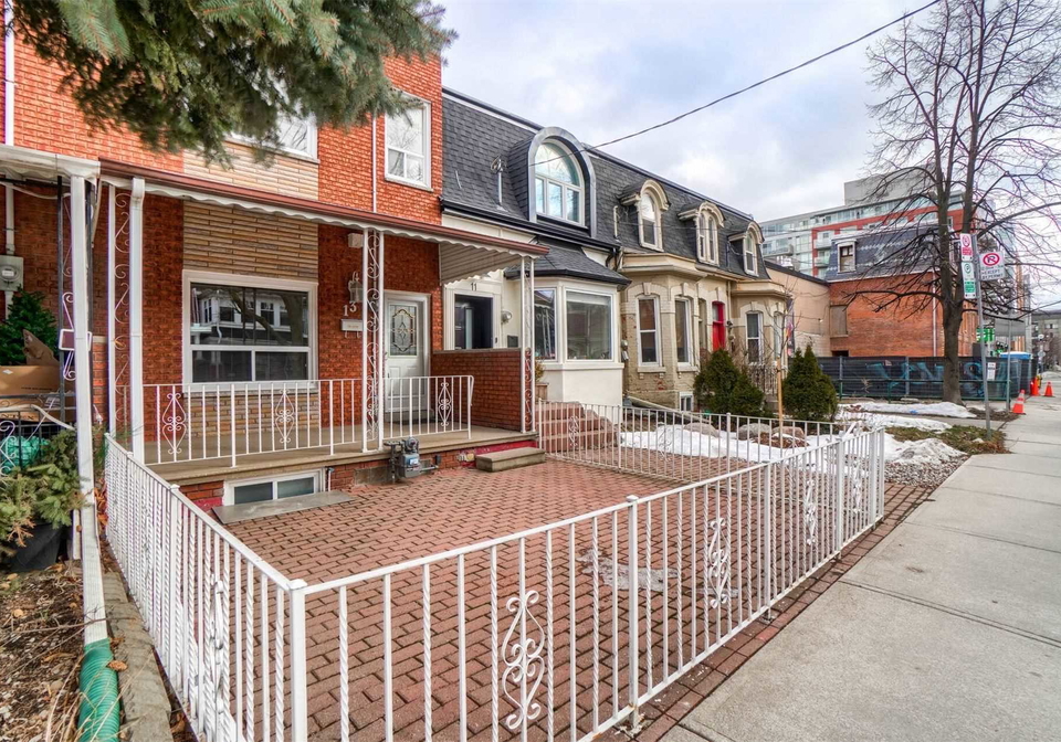 13-brookfield-street-toronto-ontario-c5133363