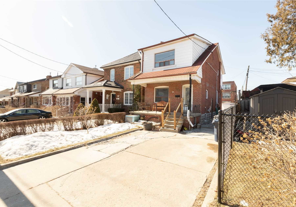 380-northcliffe-boulevard-toronto-ontario-c5140406