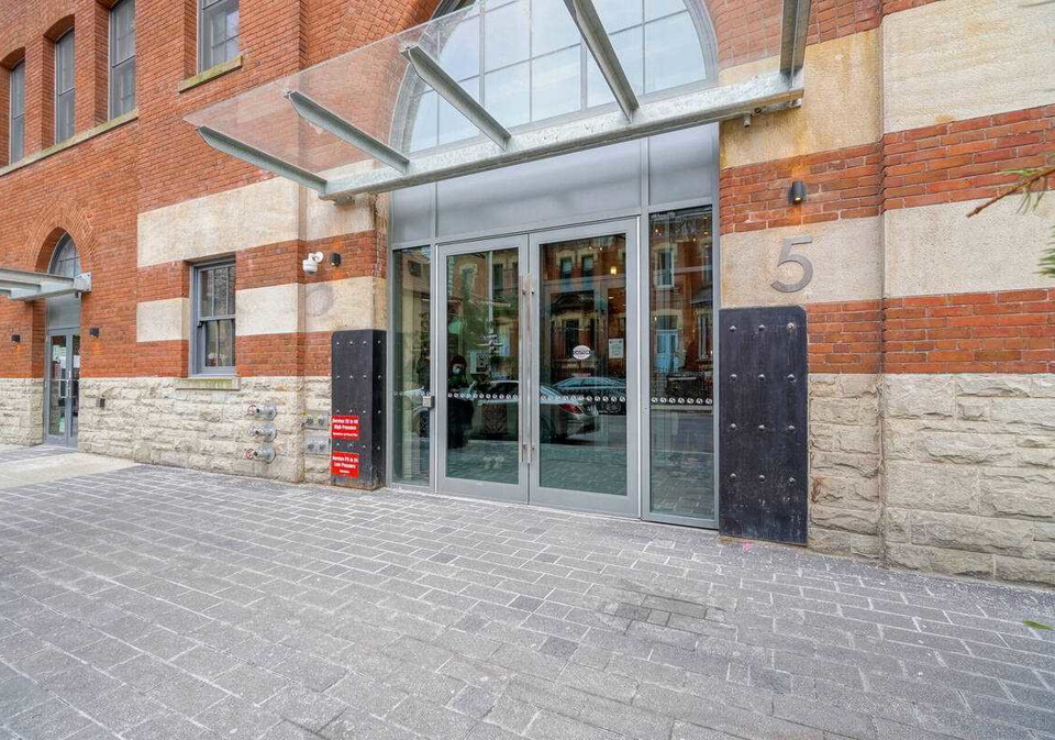5-stjoseph-street-toronto-ontario-c5142490