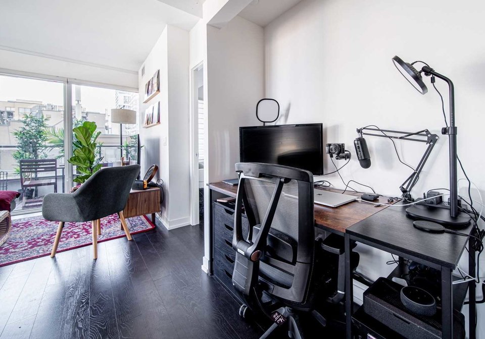 85-wood-street-s-toronto-ontario-c5161717