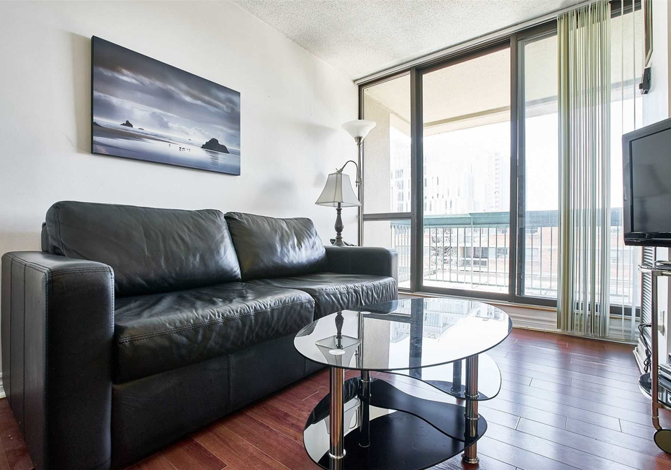 80-saint-patrick-street-toronto-ontario-c5203137