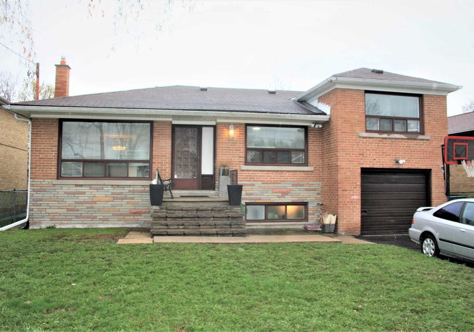 85-searle-avenue-toronto-ontario-c5216347