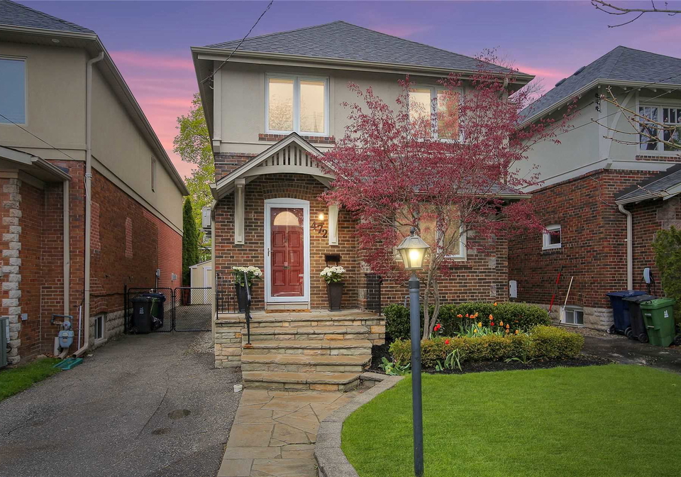 472-roselawn-avenue-toronto-ontario-c5221349