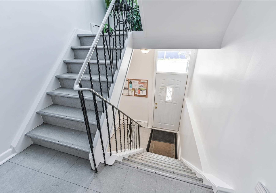 244-wilmington-avenue-toronto-ontario-c5250326