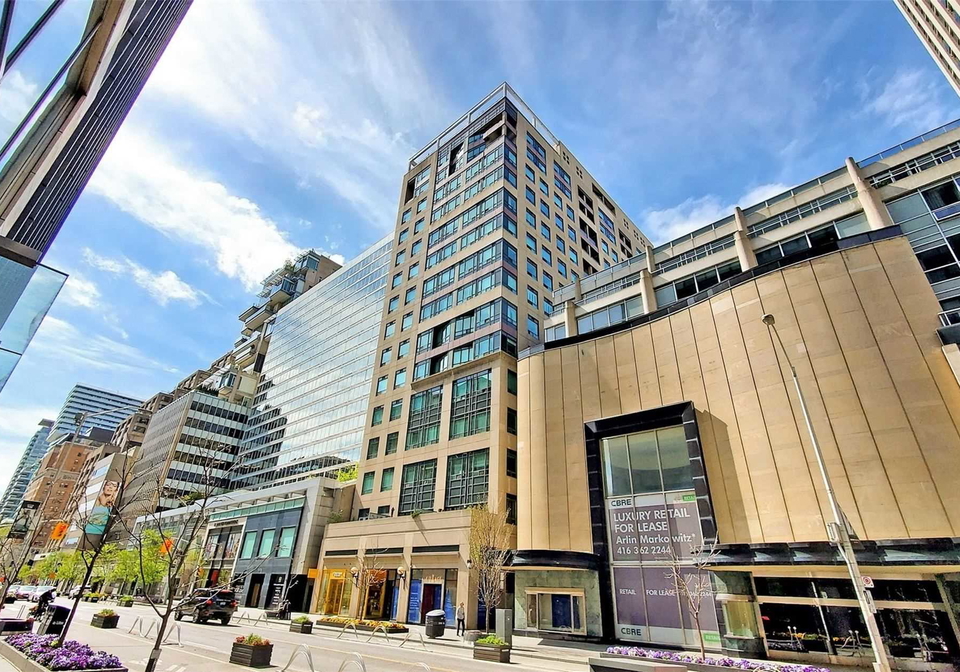 102-bloor-street-toronto-ontario-c5326935