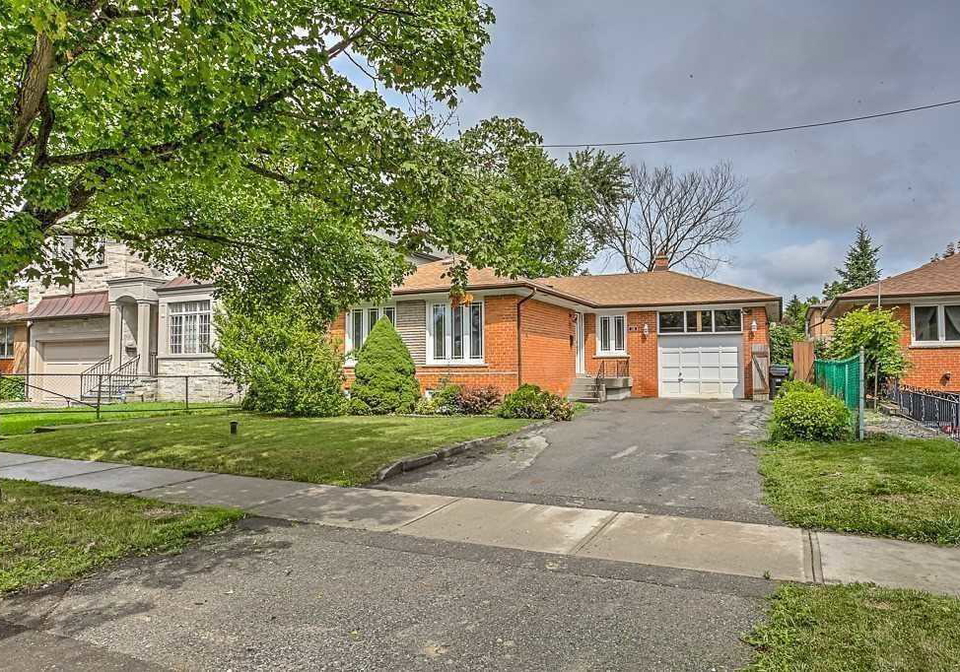 138-goulding-avenue-toronto-ontario-c5353523