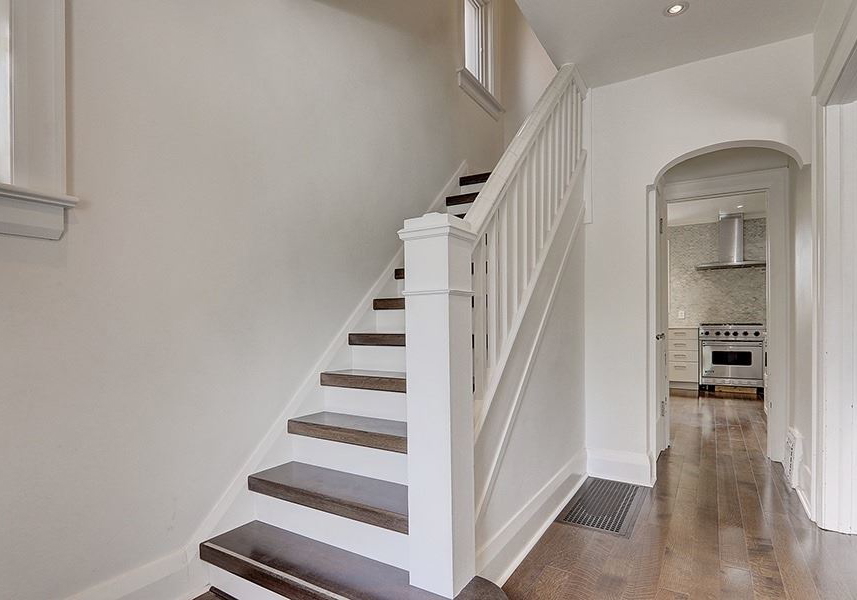 1621-mount-pleasant-road-toronto-ontario-c5388265