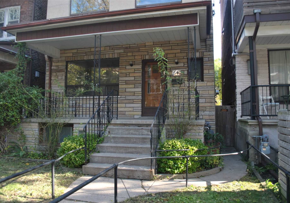647-shaw-street-toronto-ontario-c5423951