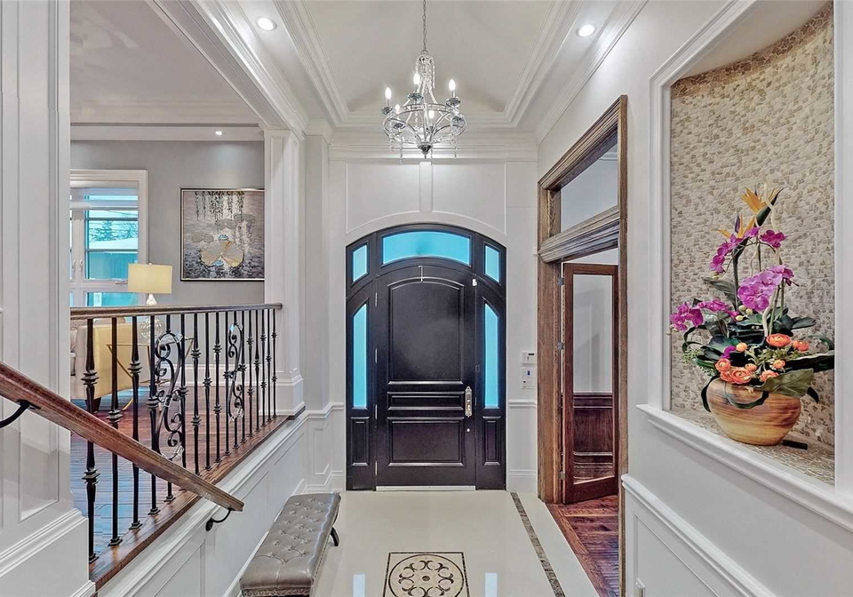 103-burndale-avenue-toronto-ontario-c5493037