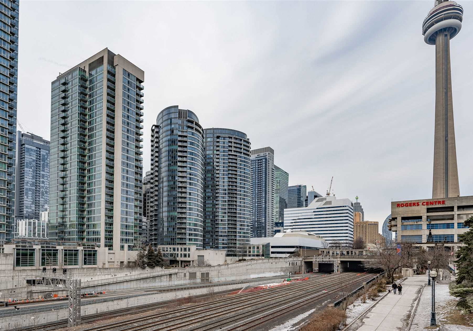373-front-street-toronto-ontario-c5537140