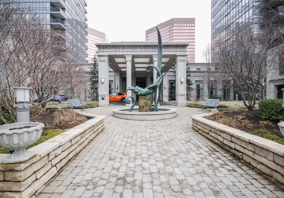 25-greenview-avenue-e-toronto-ontario-c5551497