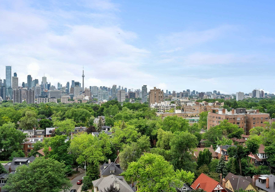 111-st-clair-avenue-toronto-ontario-c5757951