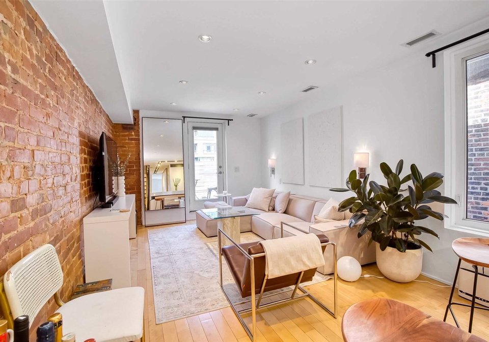 64-dovercourt-road-toronto-ontario-c5816911