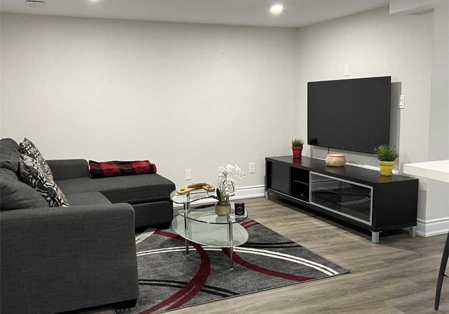 68-fairleigh-crescent-toronto-ontario-c5839522