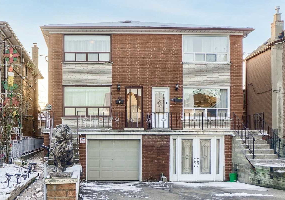 8-somerset-avenue-toronto-ontario-c5851012