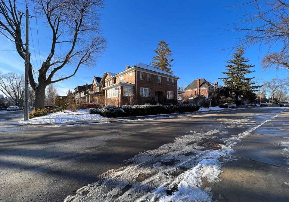 98-glencairn-avenue-toronto-ontario-c5858991