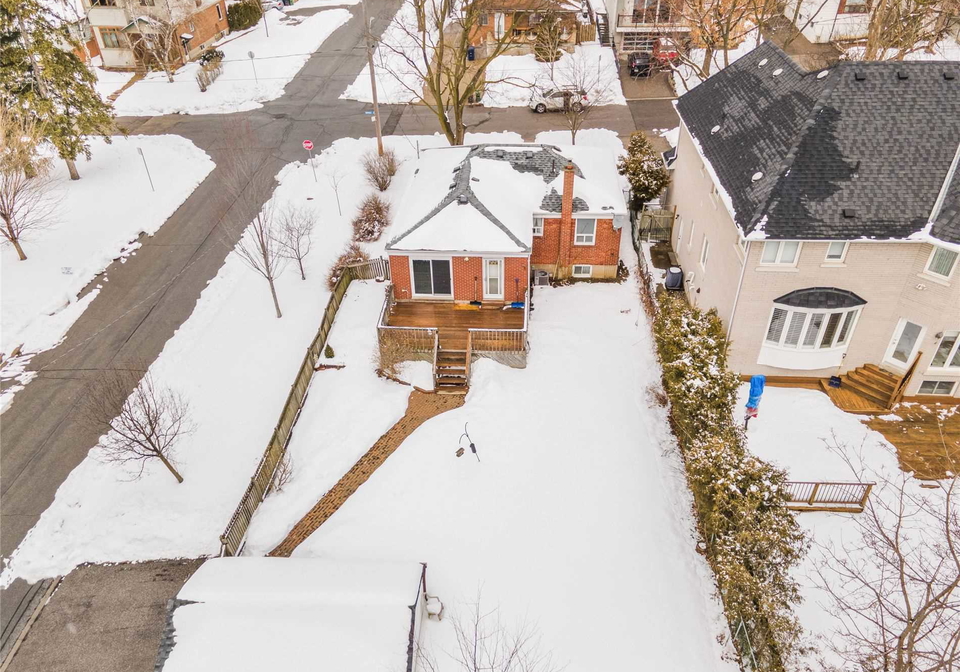 191-burndale-avenue-toronto-ontario-c5971661