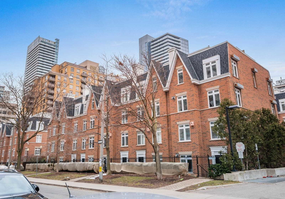 83-lillian-street-toronto-ontario-c5984433