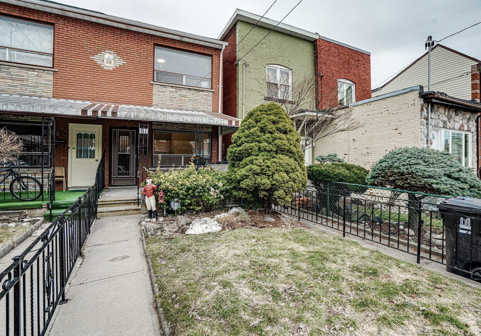 81-palmerston-avenue-toronto-ontario-c6006989