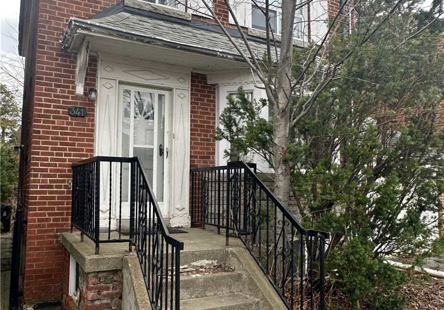 341-lawrence-avenue-w-toronto-ontario-c6016649