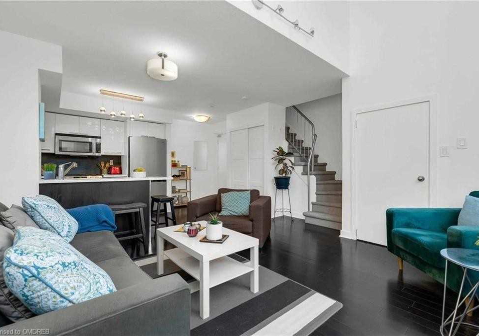 21-earl-street-toronto-ontario-c6029587