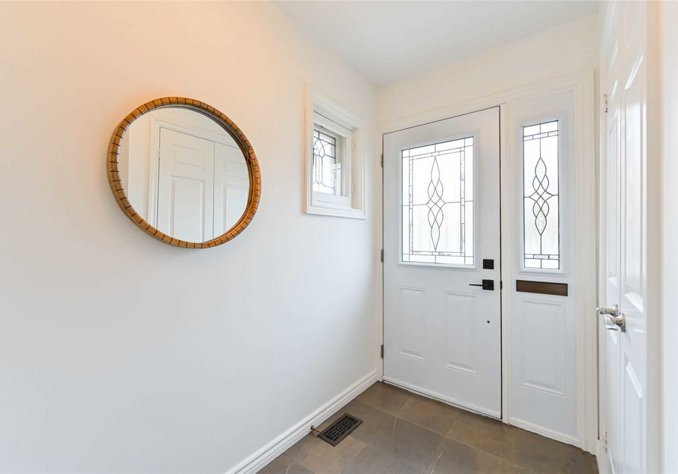 25-mann-avenue-toronto-ontario-c6033919
