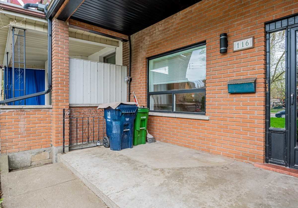 116-bellevue-avenue-toronto-ontario-c6049881